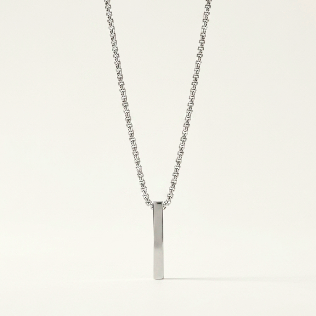 Edge Bar Pendant - necklace from the Nashira collection