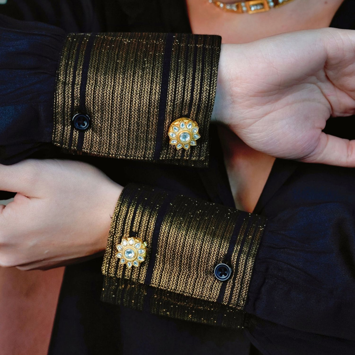 Heera Button Cover - Nashira Barkat collection
