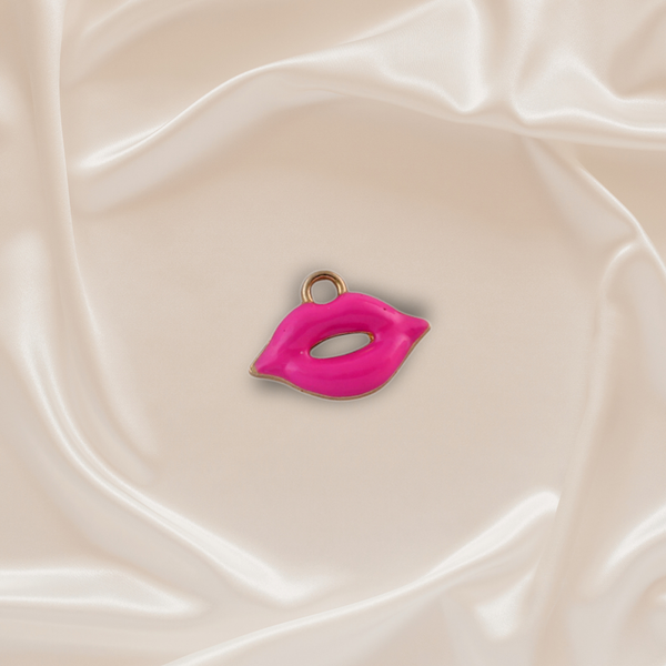 The Kiss Bliss Charm