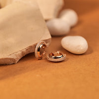 Dazzling Hoops necklace by Nashira, shown close up