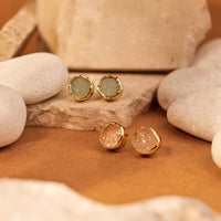 Round Studs - Brass necklace by Nashira