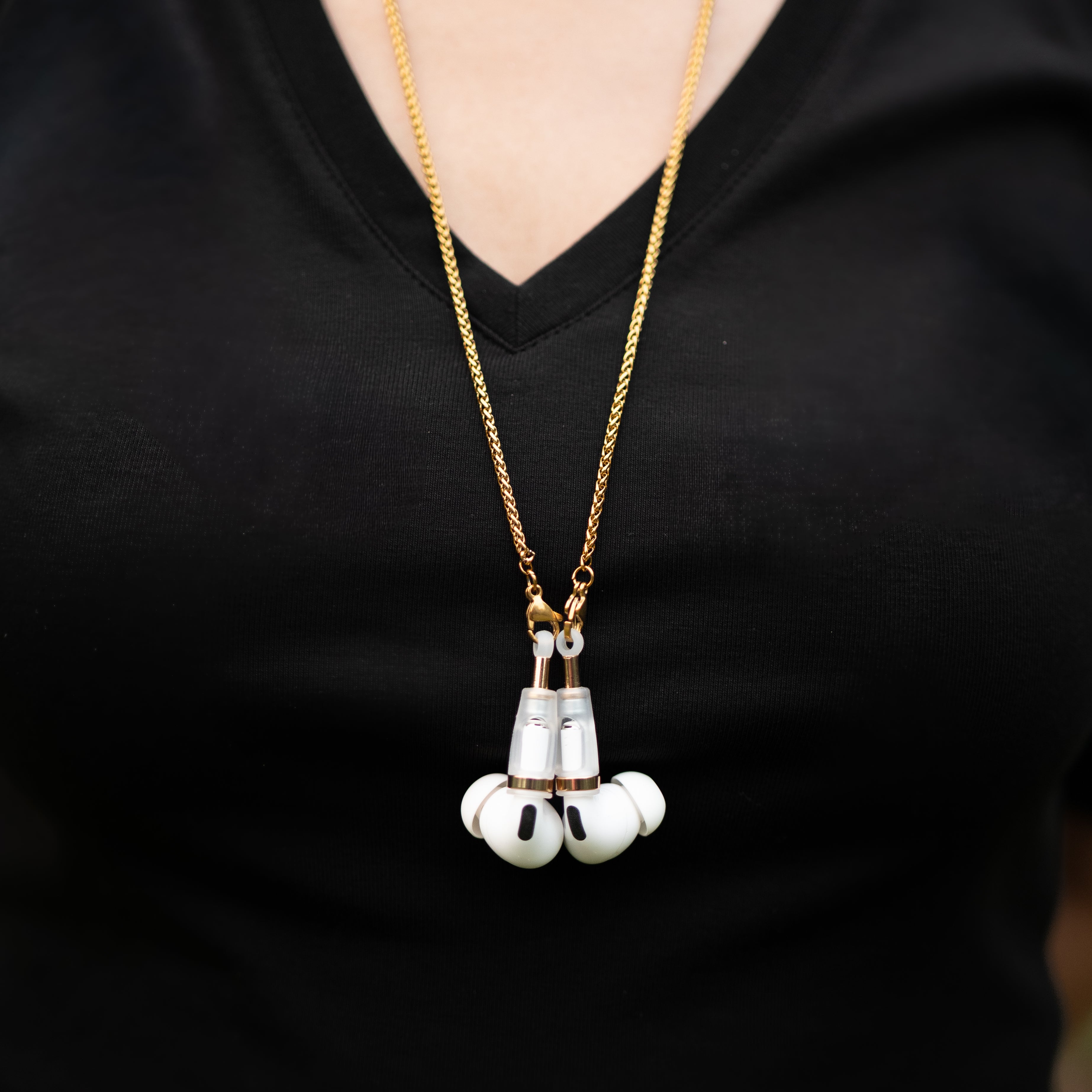フェンディ　FENDY　airpods エアポッズ　チェーン　ネックレス Airpods Chain Necklace