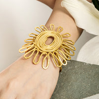 Wired Sunflower Bracelet - Brass bracelet by Nashira