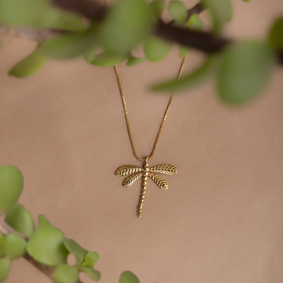 Pavo Dragonfly Pendant with Chain